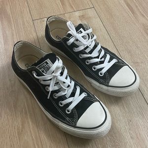 Converse - Chuck Taylor All Star (8.5 US/6.5 UK)